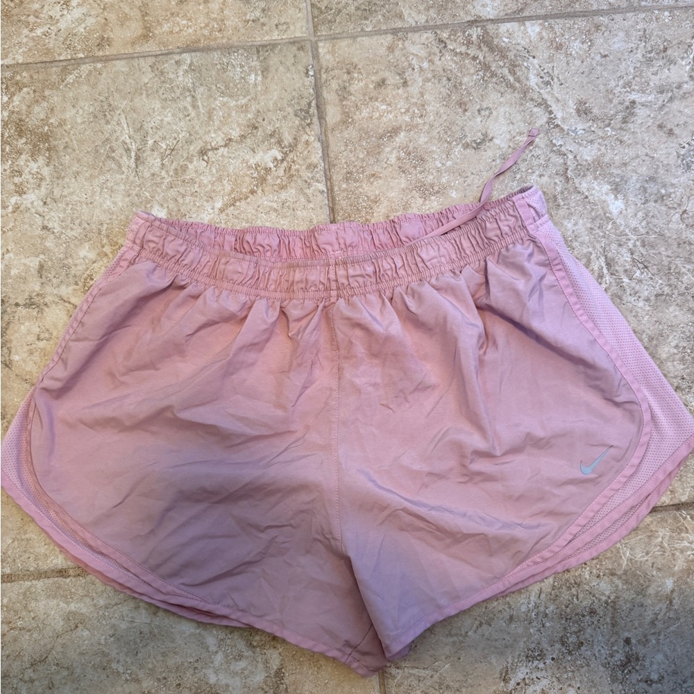 Nike Women's Light Pink Athletic Shorts NWOT